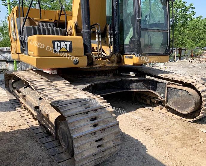 CAT 330 Excavator